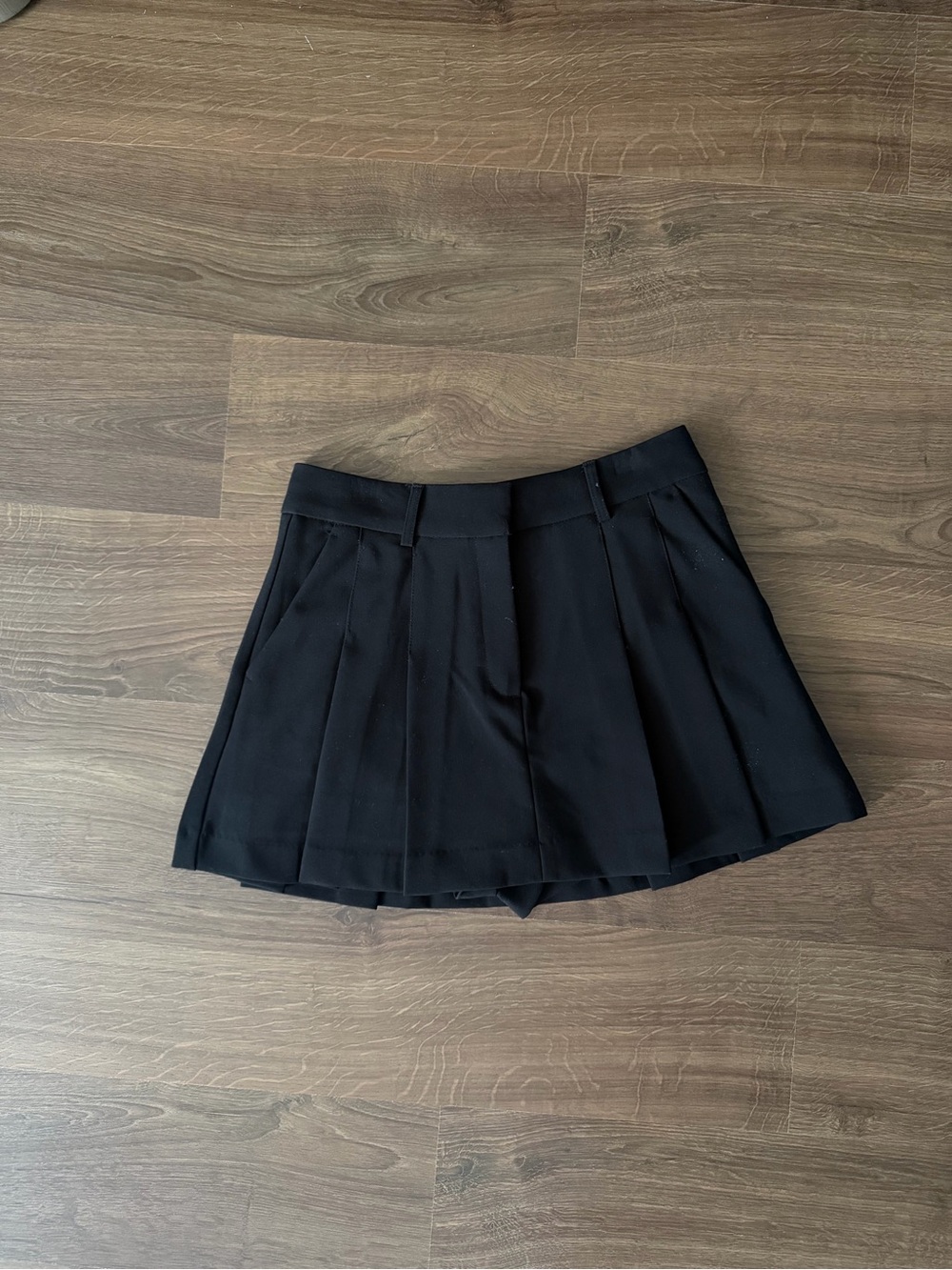 Black Pleated Mini Skort
